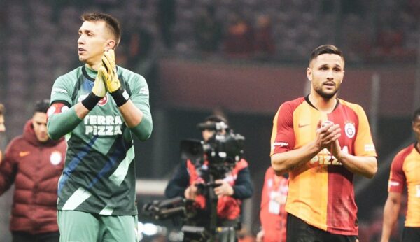 MUSLERA Y ANDONE GALATASARAY