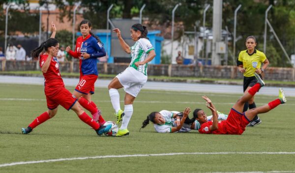 DIM VS NACIONAL CLASICO FEMENINO DIMAYOR