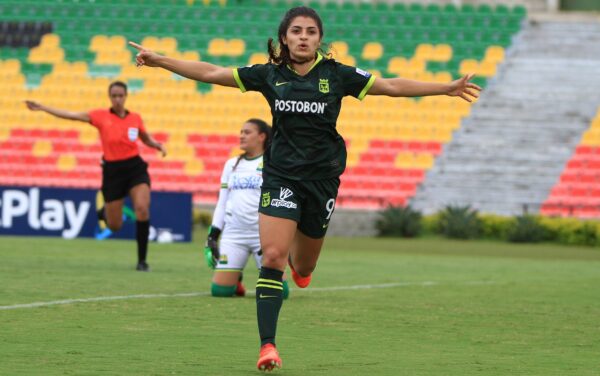 NACIONAL GOLEA A BUCARAMANGA