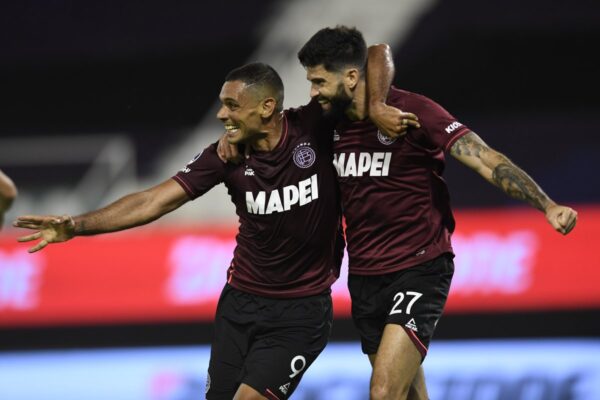 LANUS GANA IDA SEMIFINALES