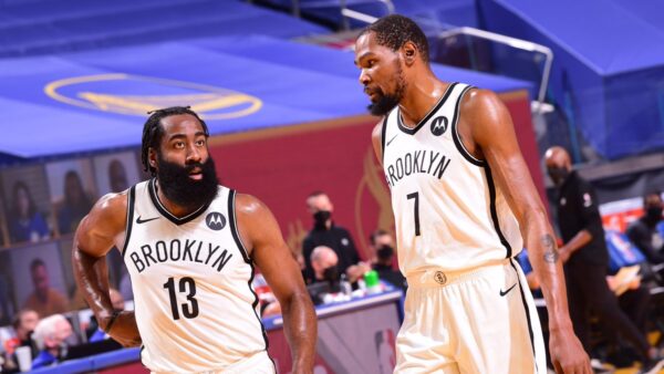 BROOKLYN LE GANA A GOLDEN STATE