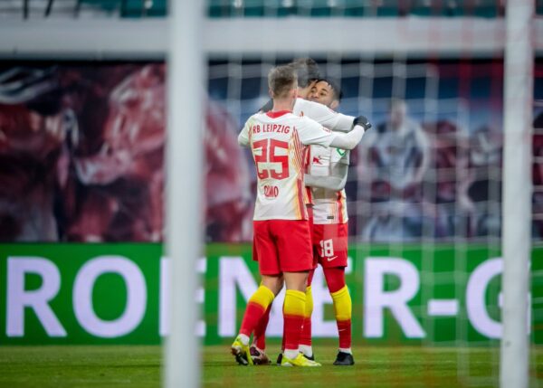 LEIPZIG LE GANA AL AUGSBURGO