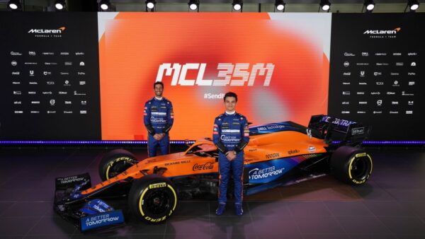 MCLAREN EQUIPO 2021