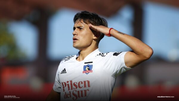 PABLO SOLARI SALVA A COLO COLO