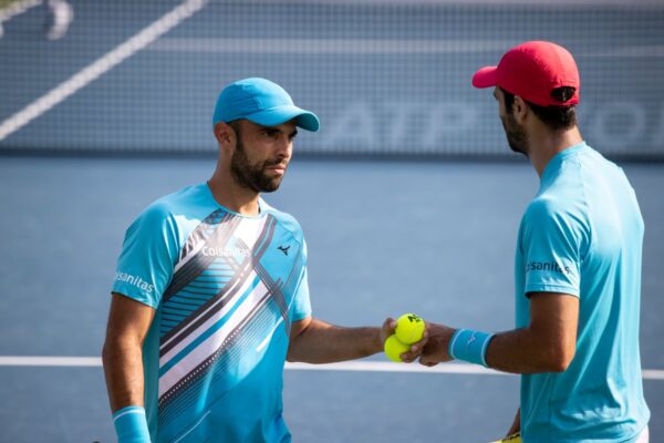 CABAL Y FARAH SEMIFINALES DUBÁI 500