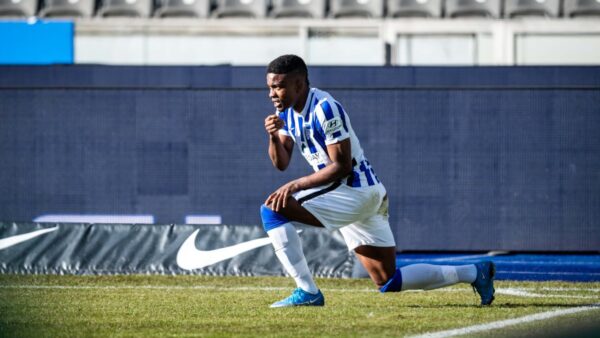 JHON CÓRDOBA ANOTA CON HERTHA BERLÍN