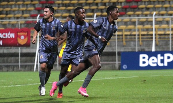 TIGRES GANA A BOGOTÁ FC