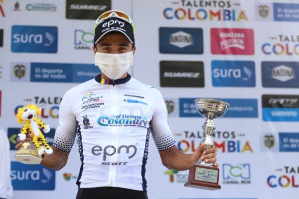 ALDEMAR REYES GANA QUINTA ETAPA DE LA VUELTA A COLOMBIA