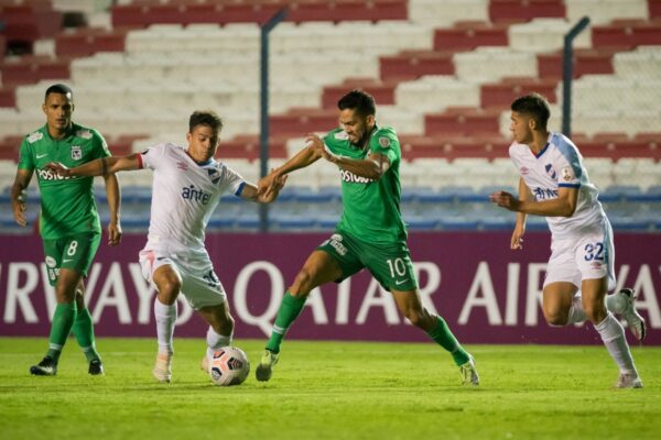 ATLÉTICO NACIONAL EMPATA CON NACIONAL