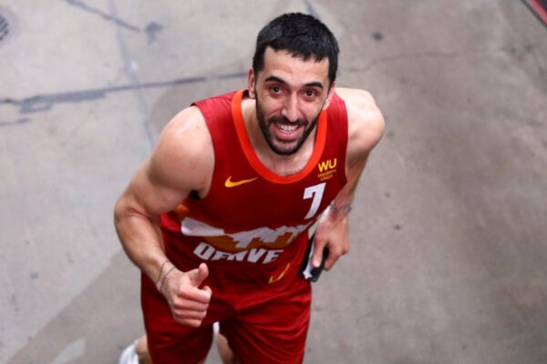 FACUNDO CAMPAZZO DOBLE-DOBLE