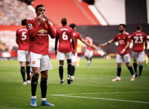 MANCHESTER UNITED GANA AL BURNLEY