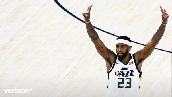 UTAH JAZZ SUPERA A INDIANA