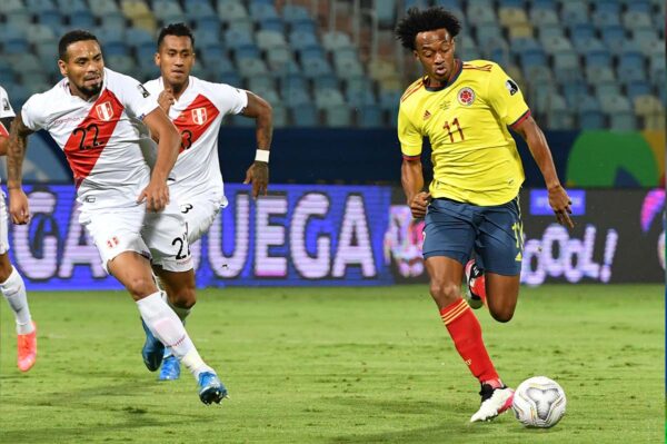 CUADRADO COLOMBIA VS PERU COPA AMERICA