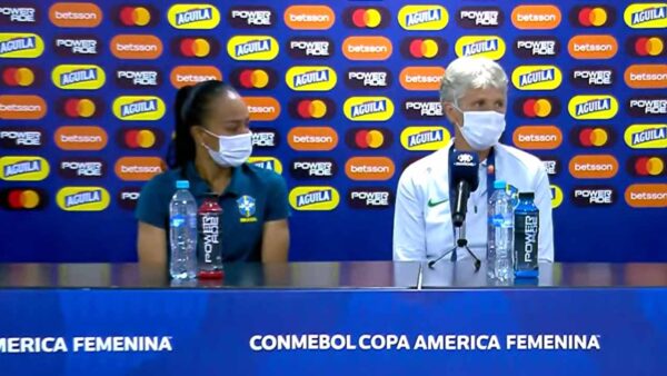 PIA SUNDHAGE DT BRASIL RUEDA DE PRENSA