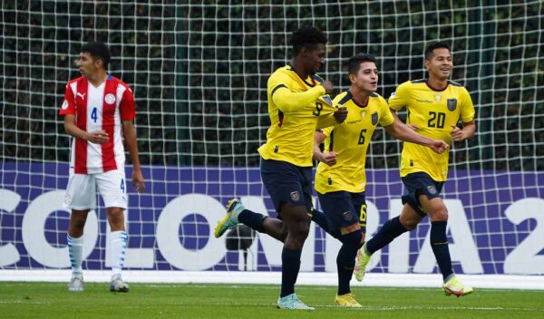 ECUADOR CELEBRA SUDAMERICANO SUB20