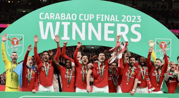 MANCHESTER UNITED CAMPEON CARABAO CUP