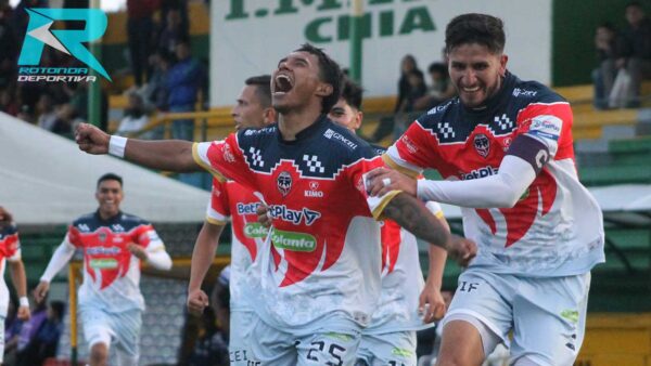 JORGE BERMUDEZ CORREA CELEBRA FORTALEZA CEIF