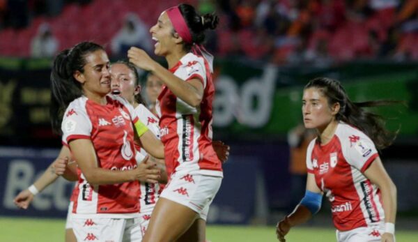 SANTA FE FEM CELEBRA