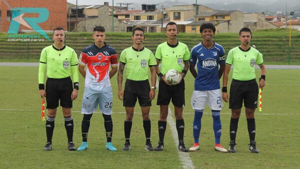 ARBITROS Y CAPITANES FORTALEZA CEIF-MILLONARIOS SUPERCOPA JUVENIL FCF