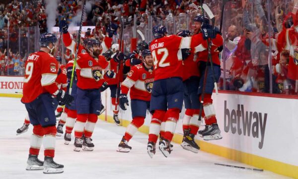 FLORIDA PANTHERS CELEBRA NHL