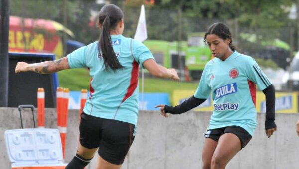 SELECCION COLOMBIA FEMENINA ENTRENAMIENTO