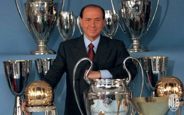 SILVIO BERLUSCONI AC MILAN