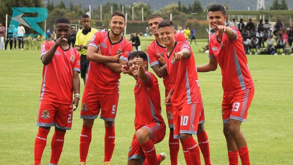 TIGRES CELEBRA SUPERCOPA JUVENIL FCF