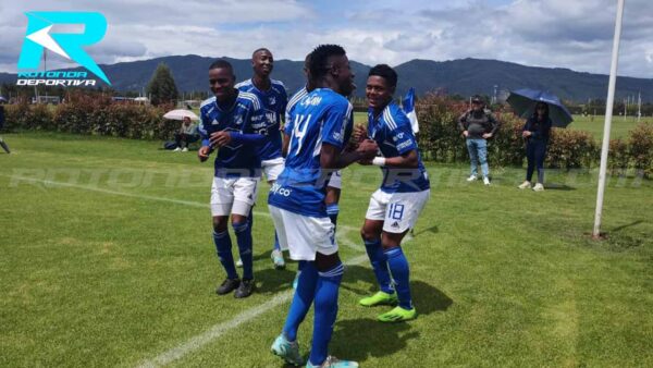 MILLONARIOS CELEBRA EQUIDAD SUPERCOPA JUVENIL FCF