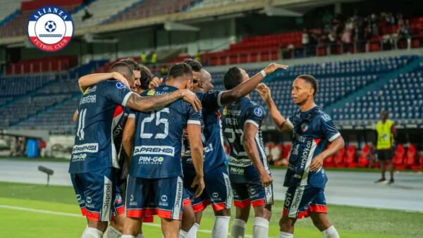 ALIANZA FC CELEBRA COPA SUDAMERICANA