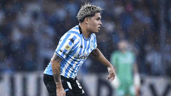 JUAN FERNANDO QUINTERO CON RACING 2024