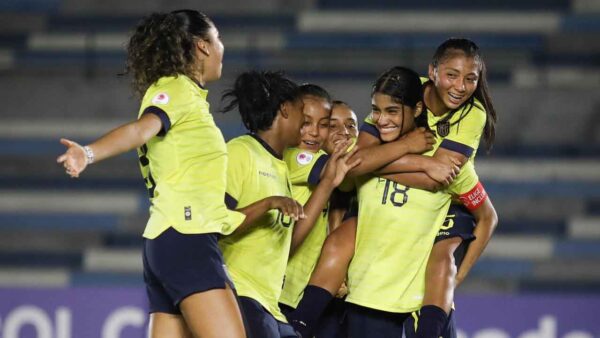 ECUADOR CELEBRA SUDAMERICANO FEMENINO SUB-20