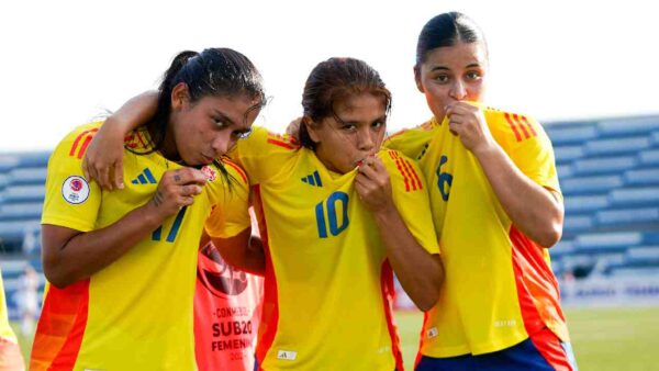 FESTEJO DE LA SELECCIÓN COLOMBIA FEMENINA EN EL SUDAMERICANO FEMENINO SUB 20