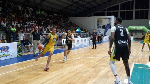 CIMARRONES VS BUCAROS LIGA PROFESIONAL DE BALONCESTO