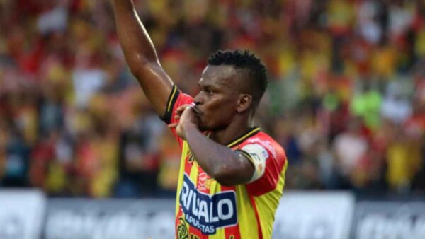 DARWIN QUINTERO CELEBRA DEPORTIVO PEREIRA