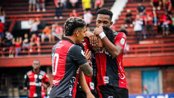 FESTEJO DEL CÚCUTA DEPORTIVO EN LOS CUADRANGULARES SEMIFINALES