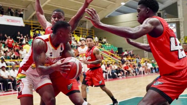 LIGA PROFESIONAL DE BALONCESTO - CORSARIOS - TOROS DEL VALLE