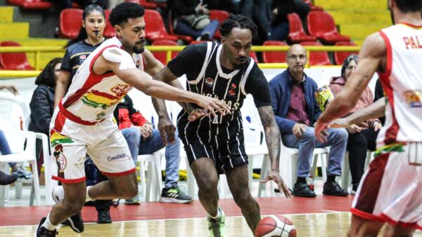 PIRATAS VS CORSARIOS LIGA PROFESIONAL DE BALONCESTO