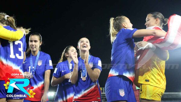 ESTADOS UNIDOS GALERIA MUNDIAL FEMENINO SUB-20 TERCER PUESTO