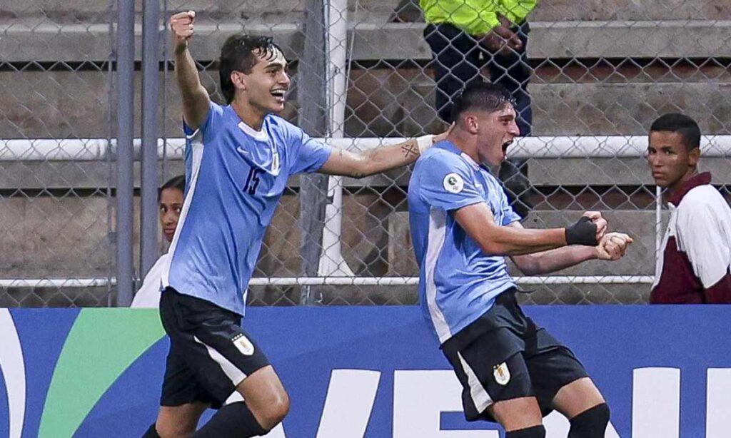 URUGUAY CELEBRA SUDAMERICNAO SUB-20 2025