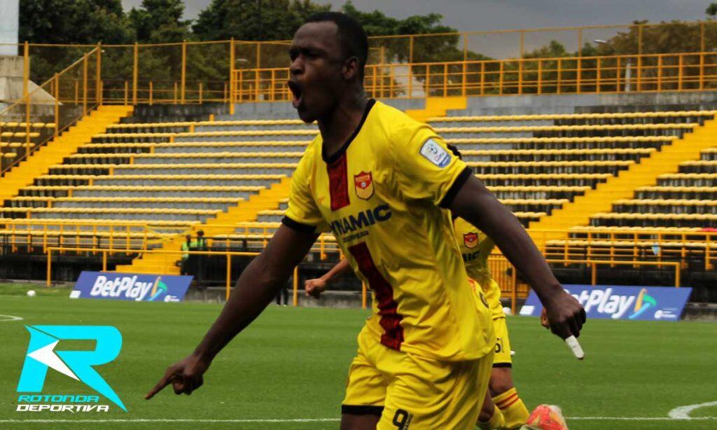 JOHAR MEJIA CELEBRA BOGOTA FC TORNEO DIMAYOR 2025