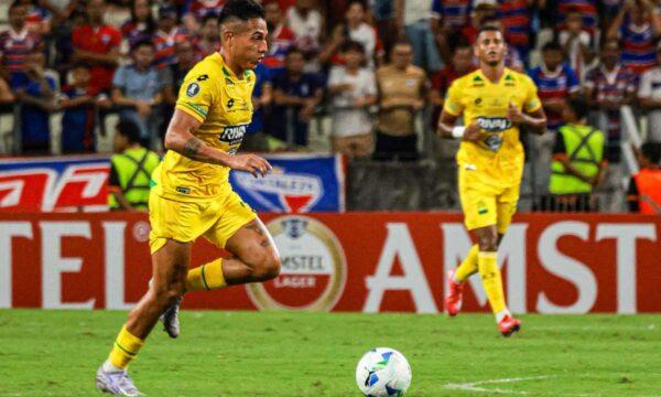 ATLETICO BUCARAMANGA LIBERTADORES 2025 ACCION DE JUEGO