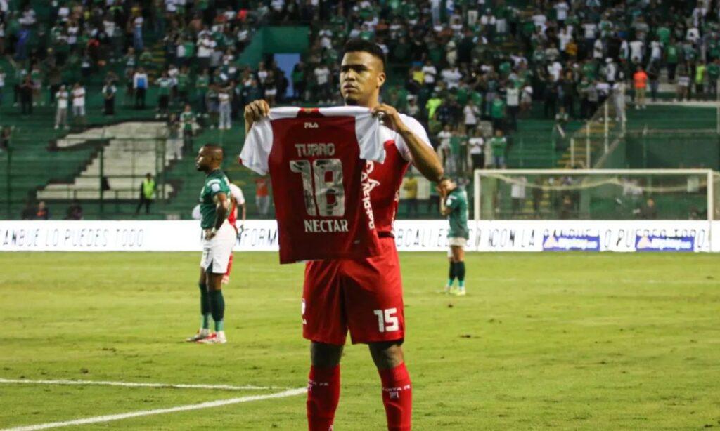 IVAN SCARPETA SANTA FE CALI